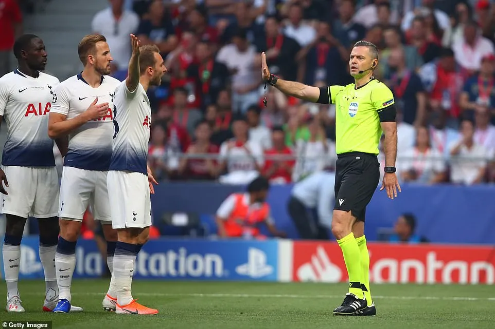 Toàn cảnh chiến thắng xứng đáng của Liverpool trước Tottenham - Ảnh 4. Toàn cảnh chiến thắng xứng đáng của Liverpool trước Tottenham - Ảnh 4.