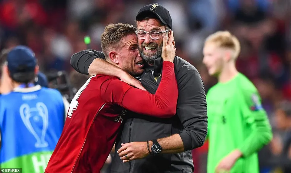 Toàn cảnh chiến thắng xứng đáng của Liverpool trước Tottenham - Ảnh 17. Toàn cảnh chiến thắng xứng đáng của Liverpool trước Tottenham - Ảnh 17.