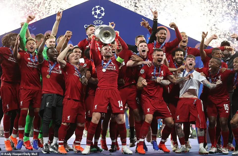 Toàn cảnh chiến thắng xứng đáng của Liverpool trước Tottenham - Ảnh 18. Toàn cảnh chiến thắng xứng đáng của Liverpool trước Tottenham - Ảnh 18.