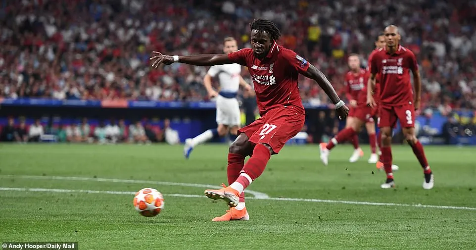 Toàn cảnh chiến thắng xứng đáng của Liverpool trước Tottenham - Ảnh 11. Toàn cảnh chiến thắng xứng đáng của Liverpool trước Tottenham - Ảnh 11.
