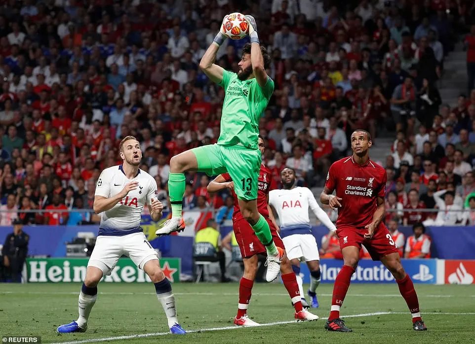 Toàn cảnh chiến thắng xứng đáng của Liverpool trước Tottenham - Ảnh 9. Toàn cảnh chiến thắng xứng đáng của Liverpool trước Tottenham - Ảnh 9.