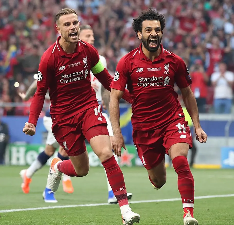 Vì sao trọng tài không sử dụng VAR khi cho Liverpool hưởng phạt đền? - Ảnh 4. Vì sao trọng tài không sử dụng VAR khi cho Liverpool hưởng phạt đền? - Ảnh 4.