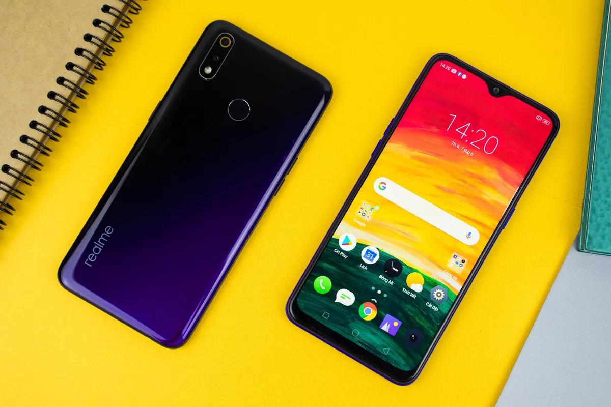 Realme 3 Pro chính thức lên kệ: Chip Snapdragon 710, màn hình giọt nước, giá từ 6,49 triệu đồng - Ảnh 1.