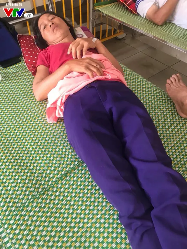 Bắc Giang: hơn 100 người nhập viện nghi ngộ độc cỗ cưới - Ảnh 3. Bắc Giang: hơn 100 người nhập viện nghi ngộ độc cỗ cưới - Ảnh 3.