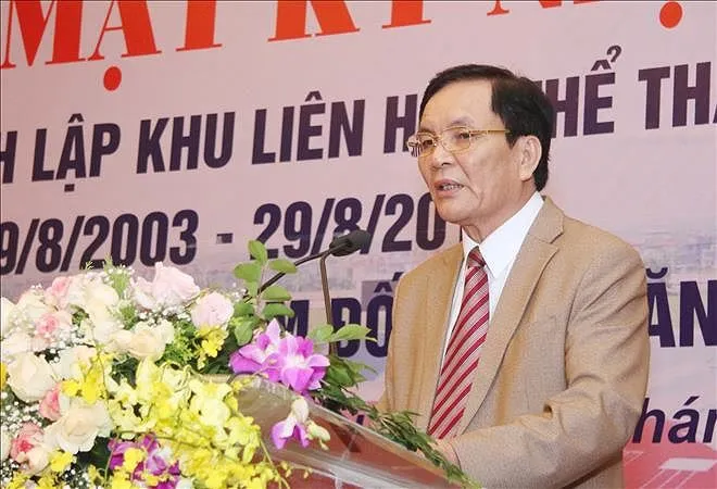 Phó Chủ tịch VFF - ông Cấn Văn Nghĩa xin từ chức - Ảnh 1. Phó Chủ tịch VFF - ông Cấn Văn Nghĩa xin từ chức - Ảnh 1.