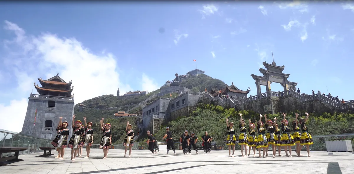 Lộ diện 4 đội thi vào chung kết Flashmob 2019 - Sóng tuổi trẻ - Ảnh 1.