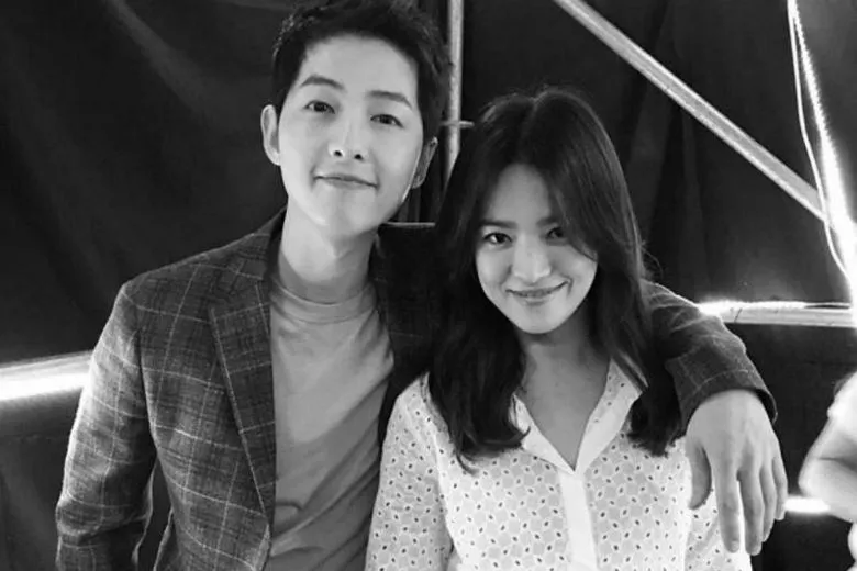 Cặp đôi Song Hye Kyo và Song Joong Ki ly hôn - Ảnh 1.