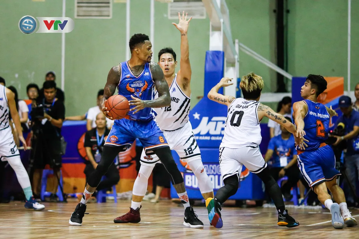 VBA 2019: Hanoi Buffaloes tiếp tục nhận thất bại ở trận derby - Ảnh 1. VBA 2019: Hanoi Buffaloes tiếp tục nhận thất bại ở trận derby - Ảnh 1.
