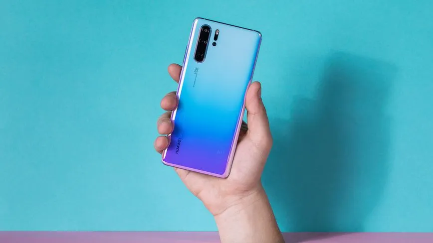 P30 Pro sử dụng chưa đầy 1% linh kiện từ Mỹ: Huawei có thể tự mình sản xuất smartphone? - Ảnh 1.