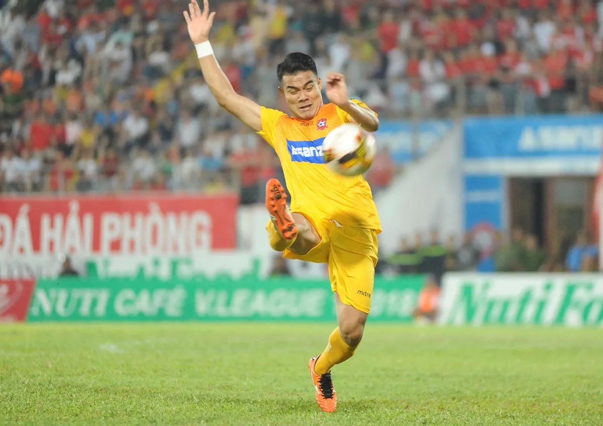 Vòng 1/8 Cup Quốc gia Bamboo Airways 2019: CLB Thanh Hóa - CLB Hải Phòng: Tái ngộ người cũ (17:00 ngày 29/6) - Ảnh 1. Vòng 1/8 Cup Quốc gia Bamboo Airways 2019: CLB Thanh Hóa - CLB Hải Phòng: Tái ngộ người cũ (17:00 ngày 29/6) - Ảnh 1.