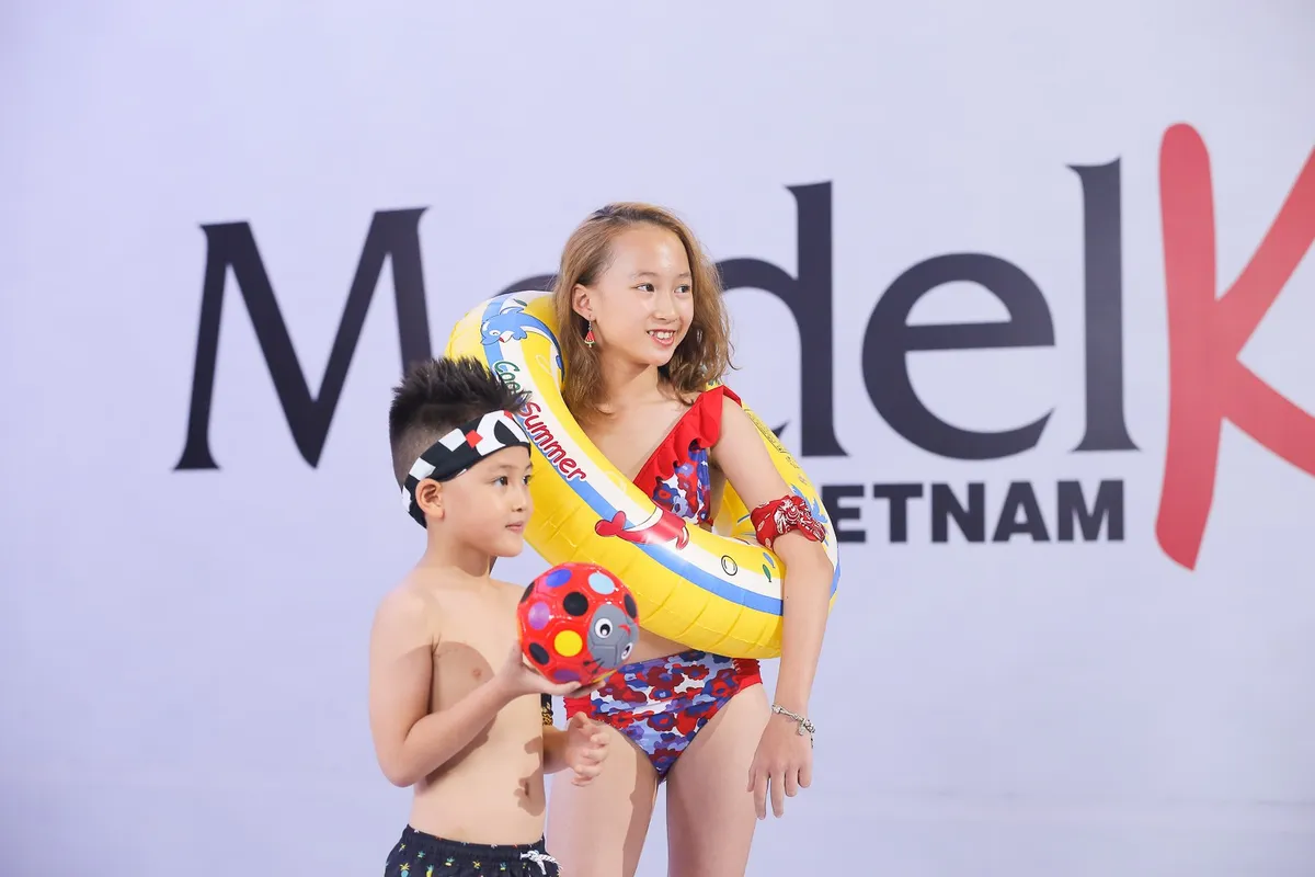 Cuộc đổ bộ màu sắc của các siêu mẫu nhí tại Model Kid Việt Nam 2019 - Ảnh 4.