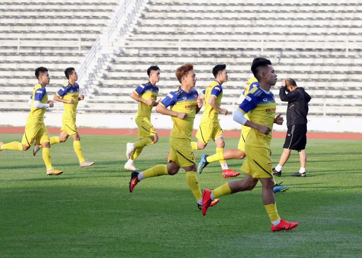 ĐT Việt Nam tập nhẹ, sẵn sàng cho trận chung kết Kings Cup 2019 gặp ĐT Curacao - Ảnh 12. ĐT Việt Nam tập nhẹ, sẵn sàng cho trận chung kết Kings Cup 2019 gặp ĐT Curacao - Ảnh 12.