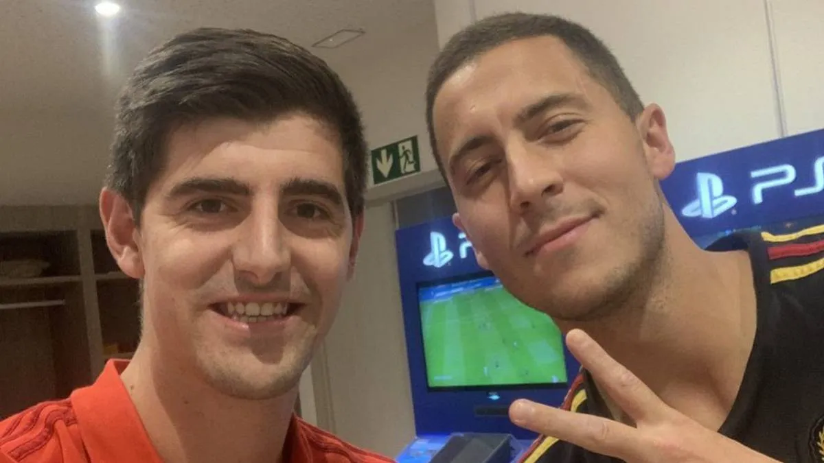 Chào đón Eden Hazard gia nhập Real, người cũ bị fan Chelsea chỉ trích thậm tệ - Ảnh 1. Chào đón Eden Hazard gia nhập Real, người cũ bị fan Chelsea chỉ trích thậm tệ - Ảnh 1.