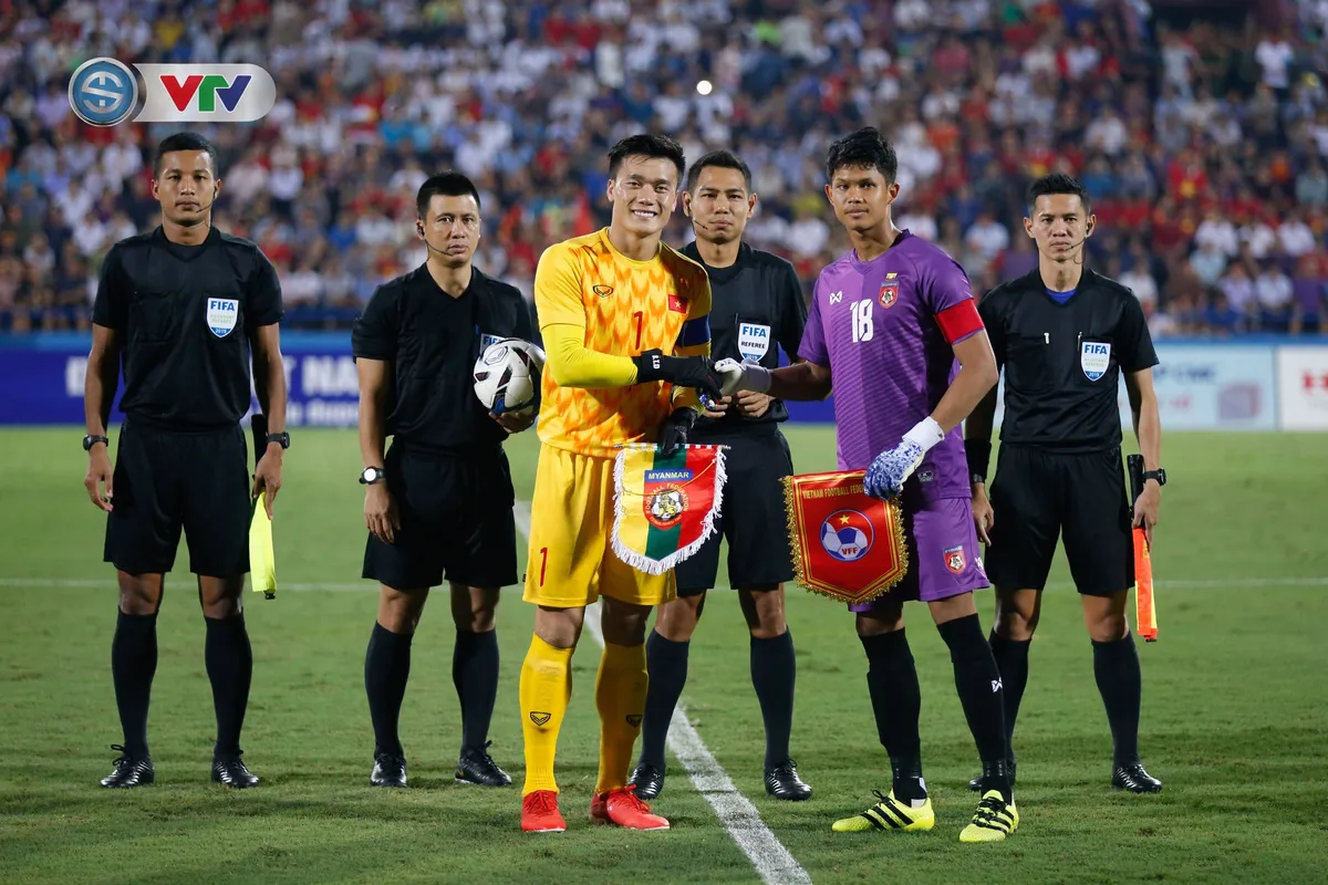 ẢNH: Thi đấu lấn lướt, U23 Việt Nam thắng dễ U23 Myanmar - Ảnh 2. ẢNH: Thi đấu lấn lướt, U23 Việt Nam thắng dễ U23 Myanmar - Ảnh 2.