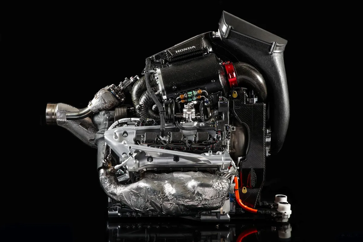 Công nghệ động cơ máy bay của đã giúp được gì cho động cơ F1 của Honda - Ảnh 3. Công nghệ động cơ máy bay của đã giúp được gì cho động cơ F1 của Honda - Ảnh 3.