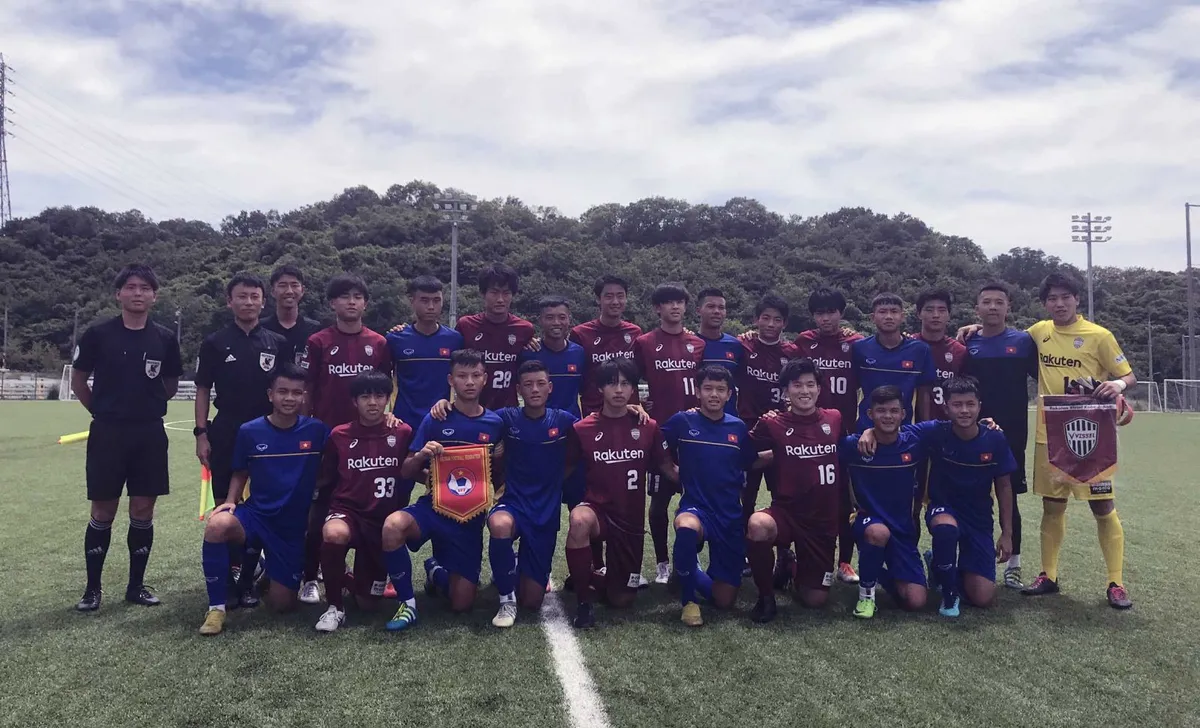 U15 Việt Nam thua 0-5 ở trận đấu tập đầu tiên ở Nhật Bản - Ảnh 1. U15 Việt Nam thua 0-5 ở trận đấu tập đầu tiên ở Nhật Bản - Ảnh 1.