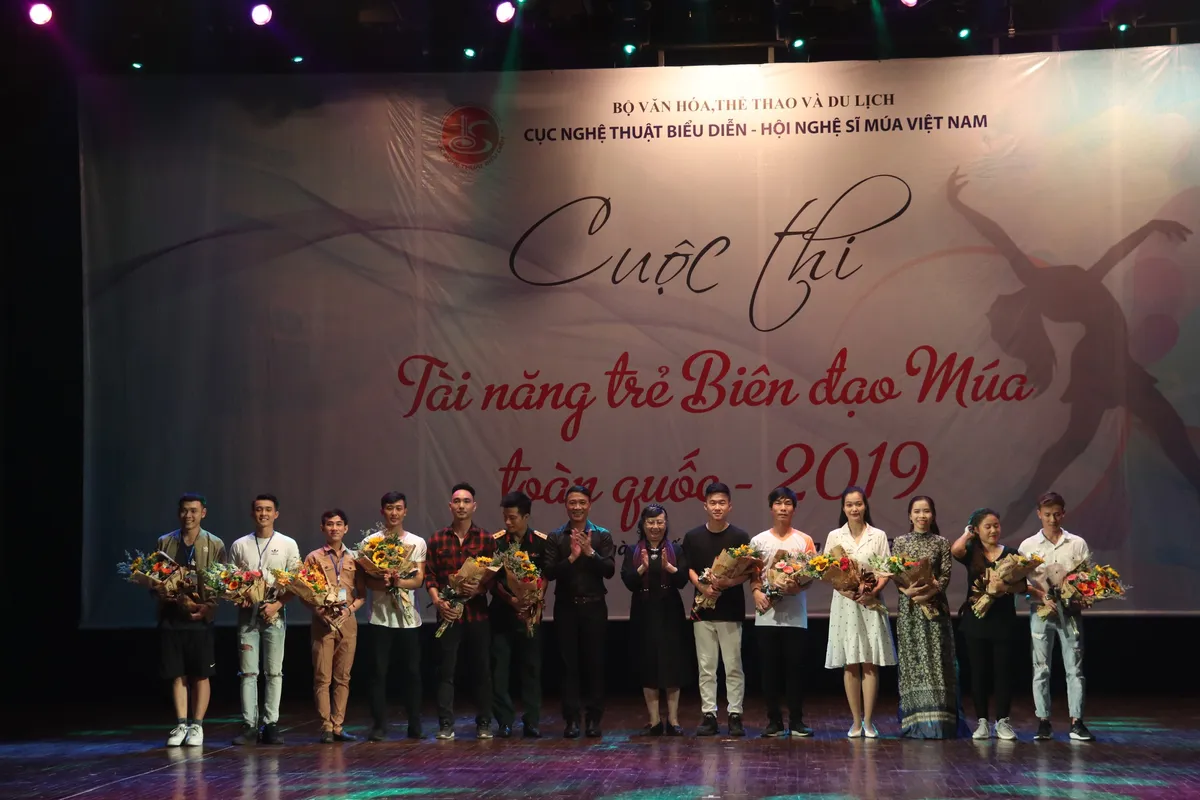 Tài năng trẻ Biên đạo múa toàn quốc 2019: Nơi thể hiện niềm đam mê biên đạo múa - Ảnh 1.