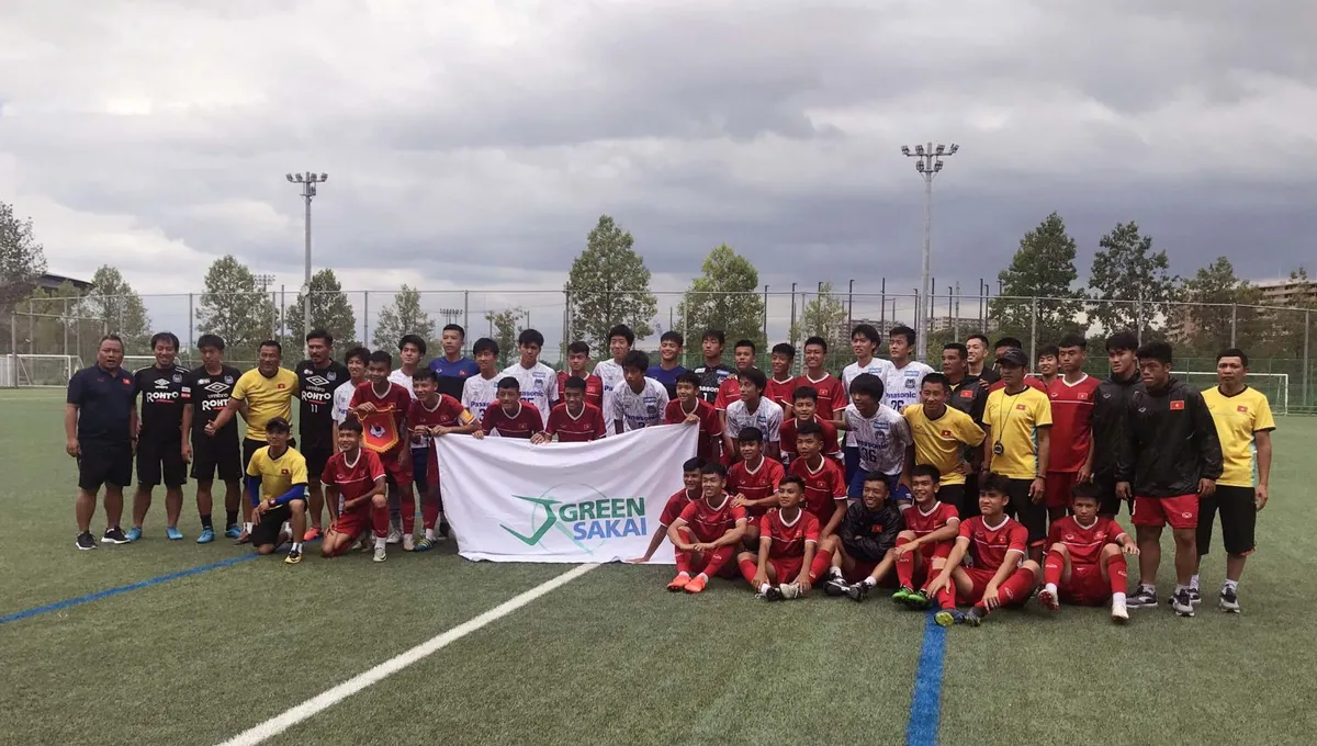 U15 Việt Nam thất bại trước đội bóng gồm nhiều tuyển thủ U16 Nhật Bản - Ảnh 1. U15 Việt Nam thất bại trước đội bóng gồm nhiều tuyển thủ U16 Nhật Bản - Ảnh 1.