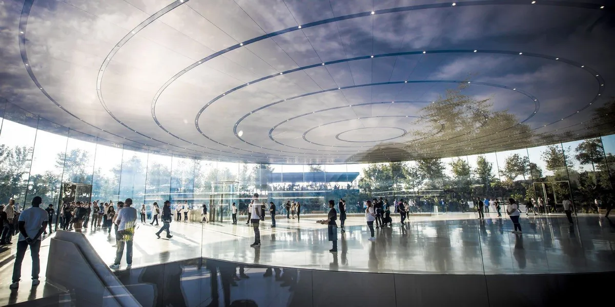 Apple Park trở thành một trong những tòa nhà đắt nhất thế giới - Ảnh 2. Apple Park trở thành một trong những tòa nhà đắt nhất thế giới - Ảnh 2.