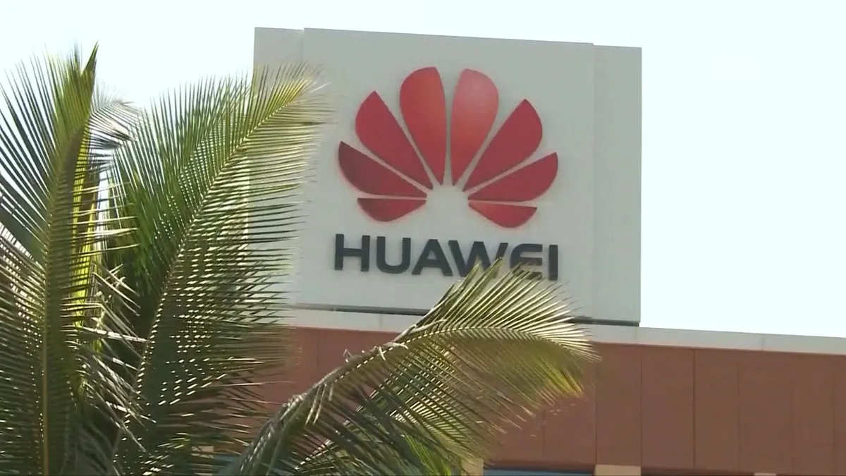 Huawei bị cáo buộc bí mật thu thập dữ liệu người dùng tại Cộng hòa Séc - Ảnh 1. Huawei bị cáo buộc bí mật thu thập dữ liệu người dùng tại Cộng hòa Séc - Ảnh 1.