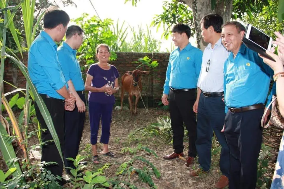 Thăm hỏi 30 gia đình cựu chiến binh tại tỉnh Điện Biên nhân dịp 27/7 - Ảnh 5.