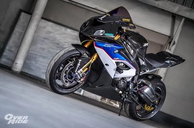 Xe độ BMW S1000RR - Sát thủ săn mồi đại dương - Ảnh 2.