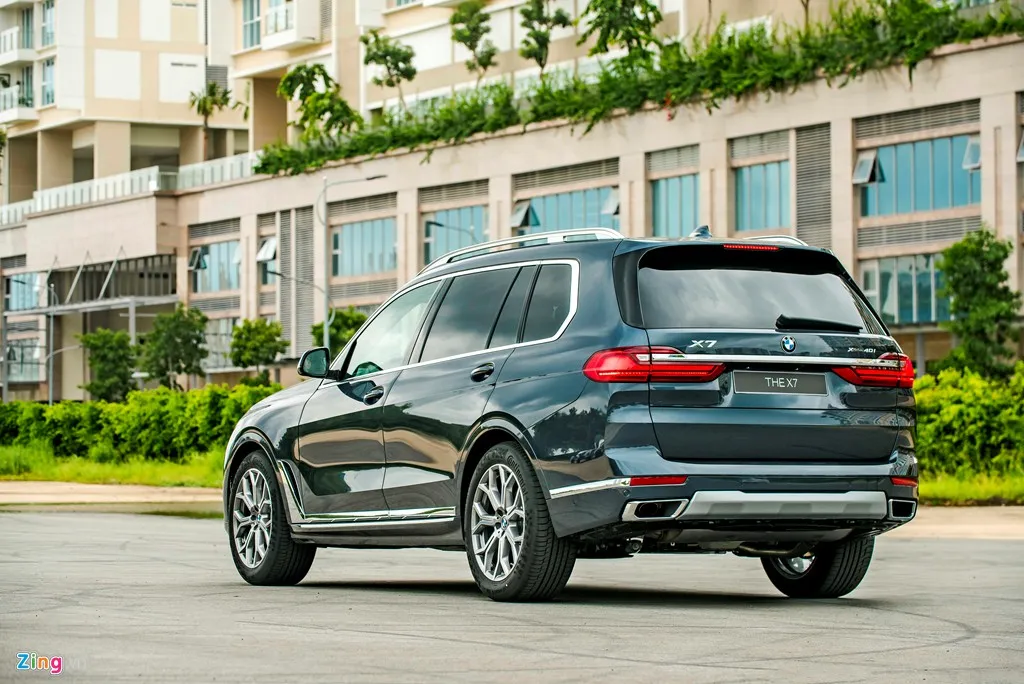 BMW X7 mới chính thức ra mắt tại Việt Nam - Ảnh 1. BMW X7 mới chính thức ra mắt tại Việt Nam - Ảnh 1.