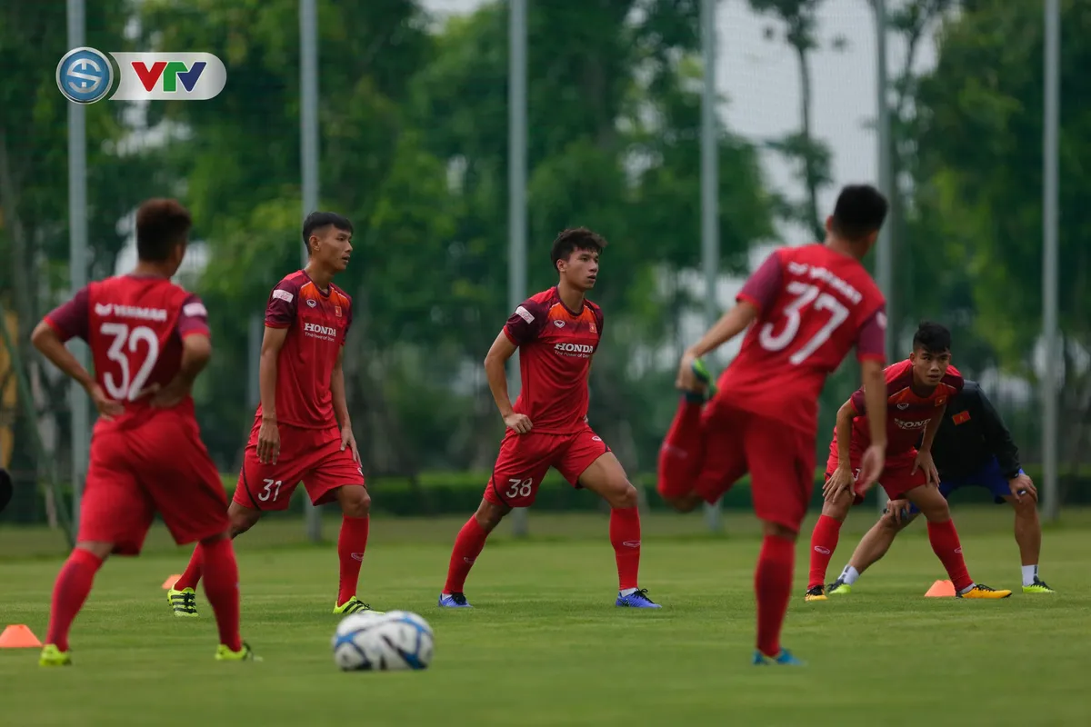 U23 Việt Nam đầy đủ quân số, HLV Park Hang Seo tìm kiếm nhân tố mới - Ảnh 8. U23 Việt Nam đầy đủ quân số, HLV Park Hang Seo tìm kiếm nhân tố mới - Ảnh 8.
