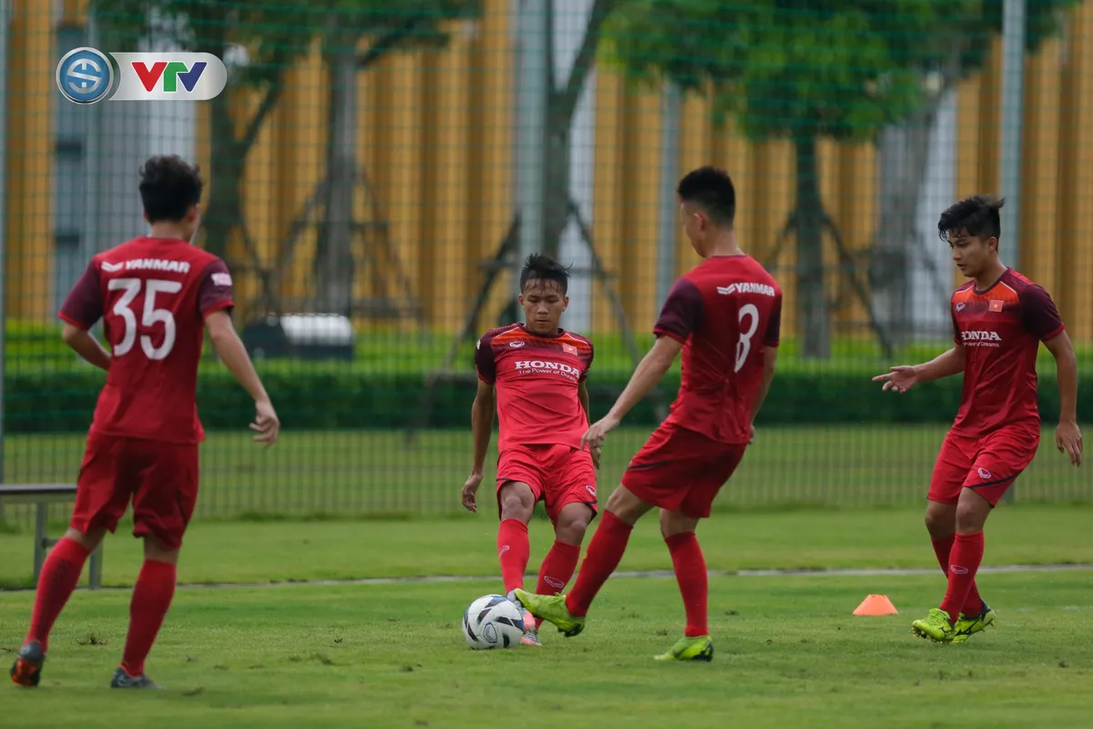 U23 Việt Nam đầy đủ quân số, HLV Park Hang Seo tìm kiếm nhân tố mới - Ảnh 3. U23 Việt Nam đầy đủ quân số, HLV Park Hang Seo tìm kiếm nhân tố mới - Ảnh 3.