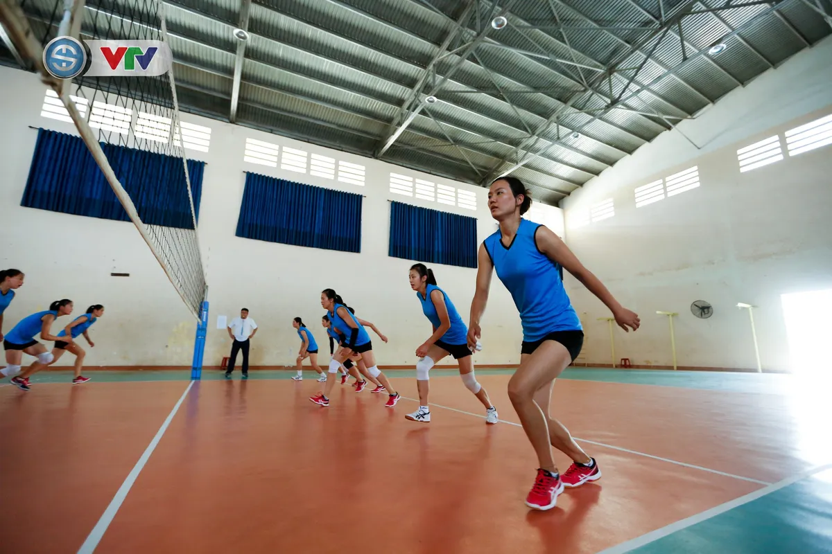 VTV Cup 2019: ĐT CHDCND Triều Tiên có buổi tập đầu tiên - Ảnh 8. VTV Cup 2019: ĐT CHDCND Triều Tiên có buổi tập đầu tiên - Ảnh 8.