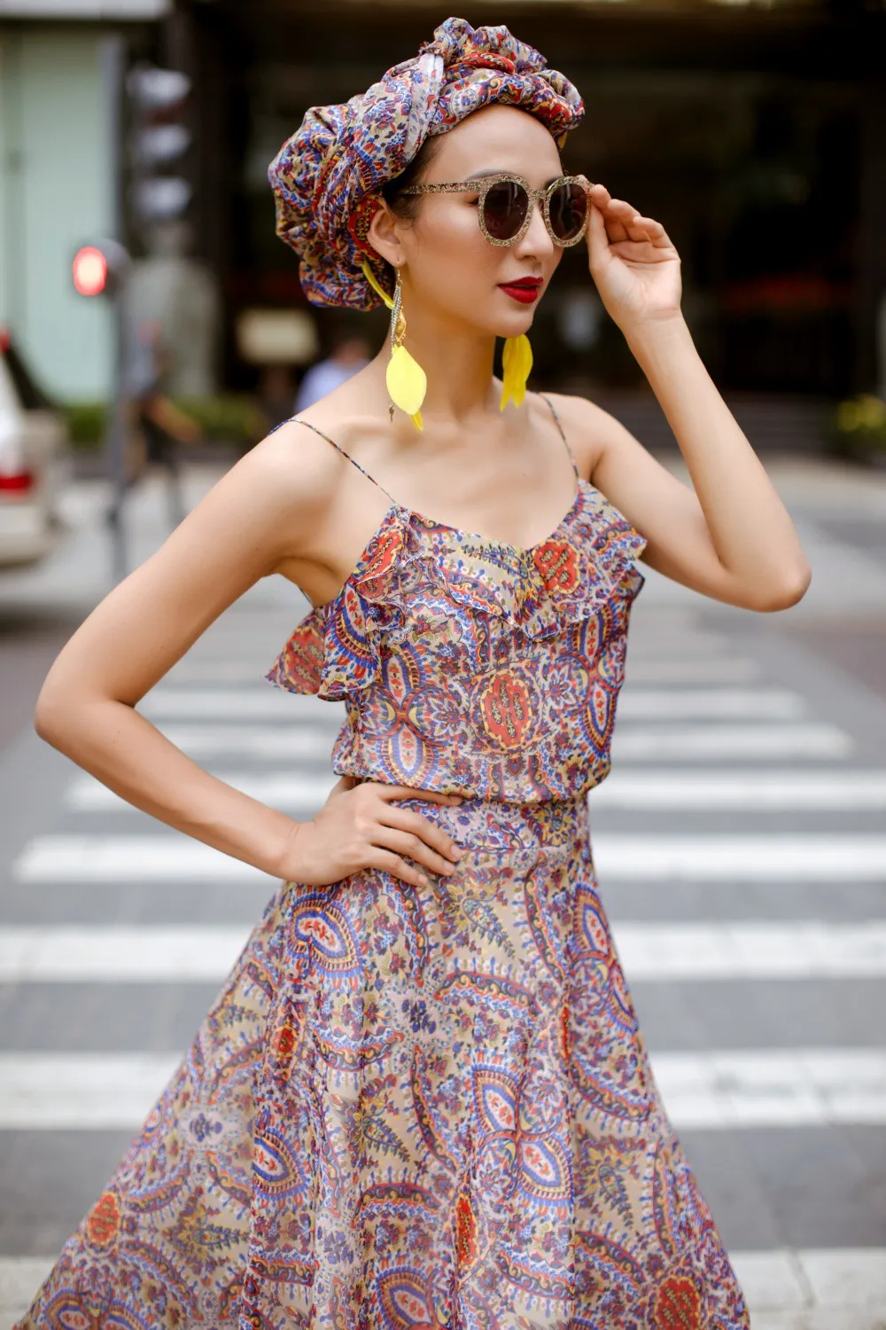 Hoa hậu Ngọc Diễm gợi ý mặc đẹp xuống phố - Ảnh 2. Hoa hậu Ngọc Diễm gợi ý mặc đẹp xuống phố - Ảnh 2.