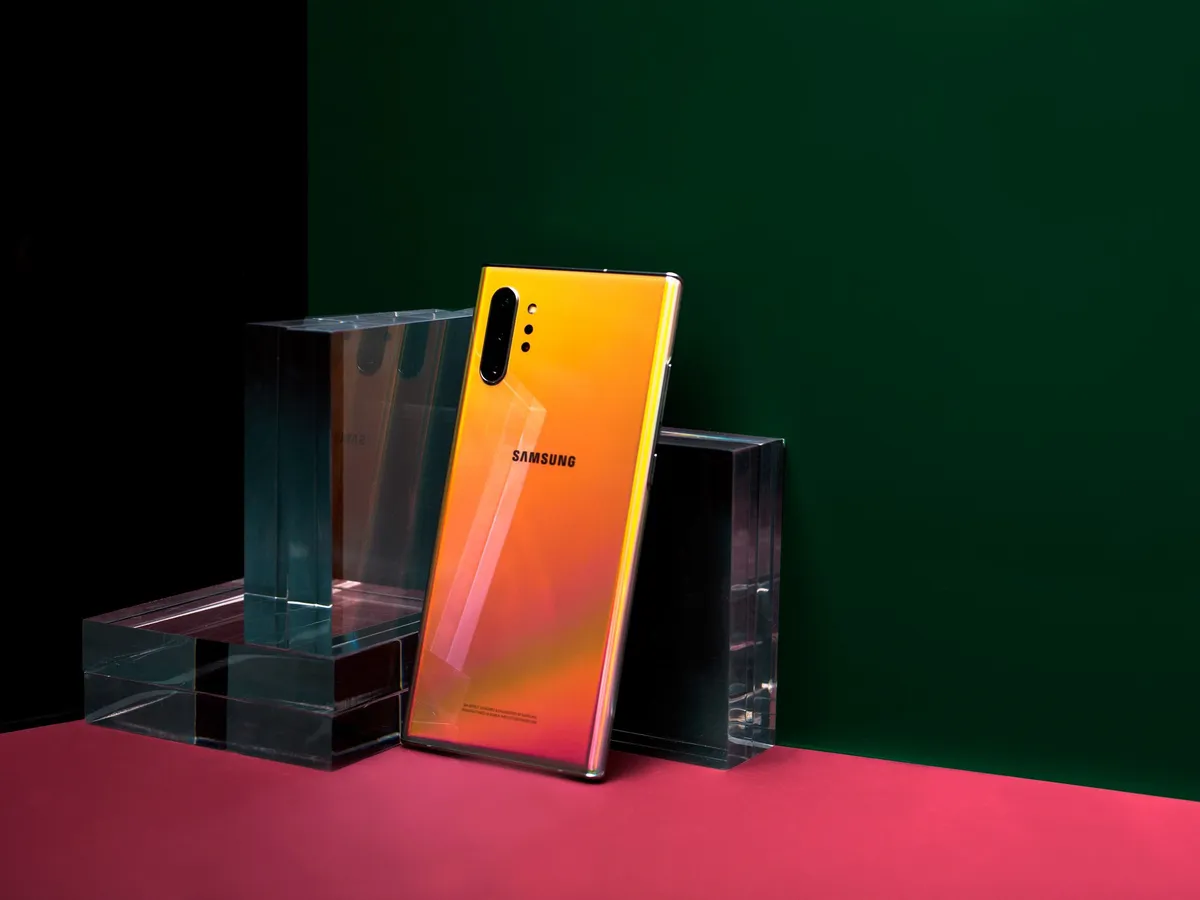 Đắt hơn 4 triệu so với Galaxy Note 10, người dùng Việt vẫn đổ xô mua Note 10+ - Ảnh 2.