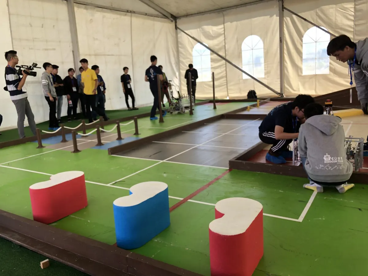 Sôi động không khí buổi thử sân tại ABU Robocon 2019 - Ảnh 4.