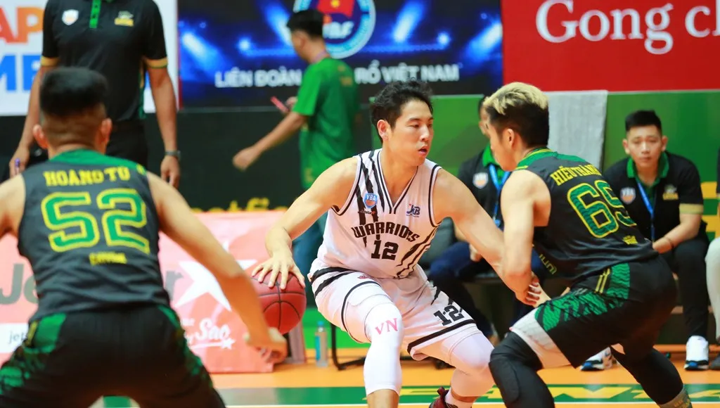VBA Playoffs 2019: Thang Long Warriors bất ngờ giành lợi thế - Ảnh 3.
