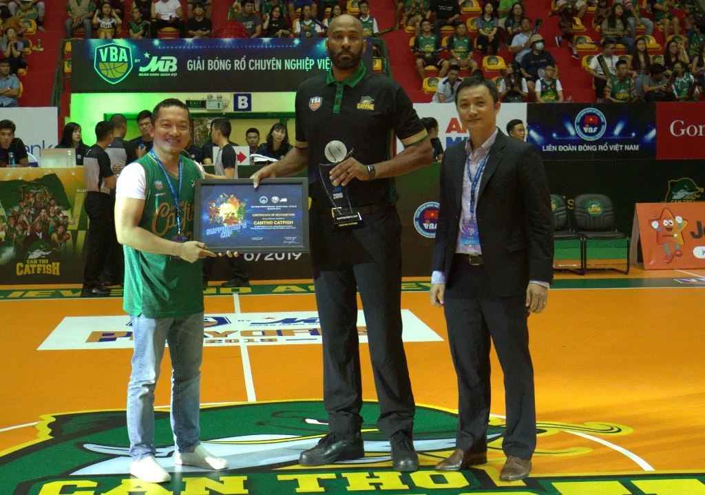 VBA Playoffs 2019: Thang Long Warriors bất ngờ giành lợi thế - Ảnh 1.