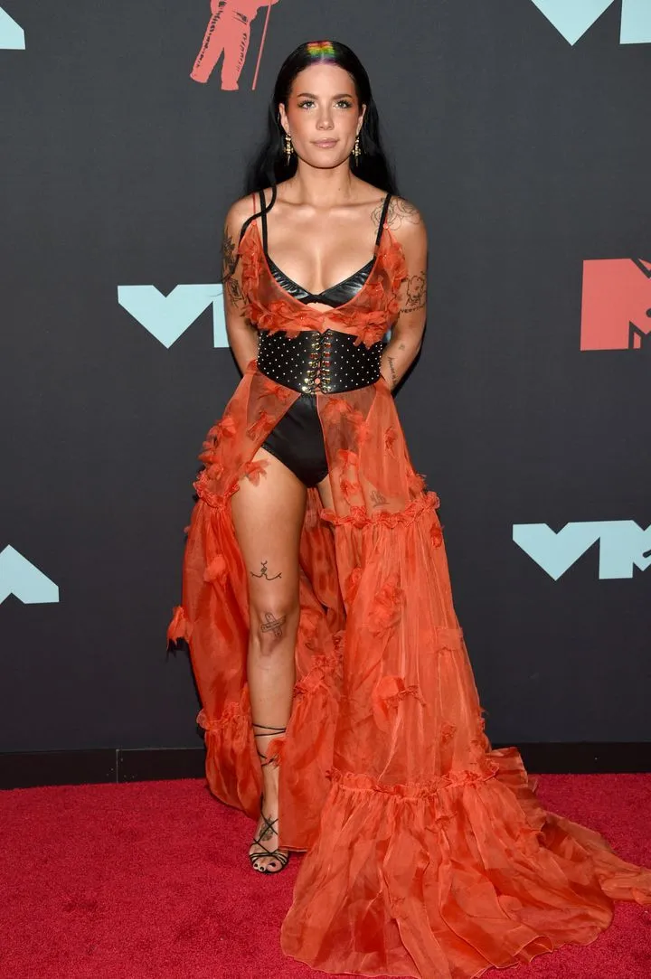 VMAs 2019: Dàn sao hội tụ, khoe sắc trên thảm đỏ - Ảnh 7.