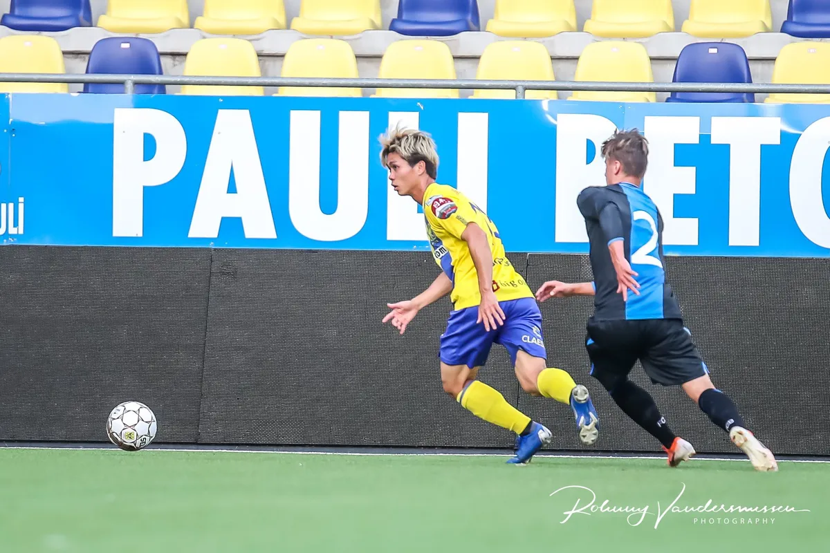 VIDEO: Công Phượng đá 90 phút, ghi 1 bàn trong trận đấu của U21 Sint-Truidense - Ảnh 8. VIDEO: Công Phượng đá 90 phút, ghi 1 bàn trong trận đấu của U21 Sint-Truidense - Ảnh 8.