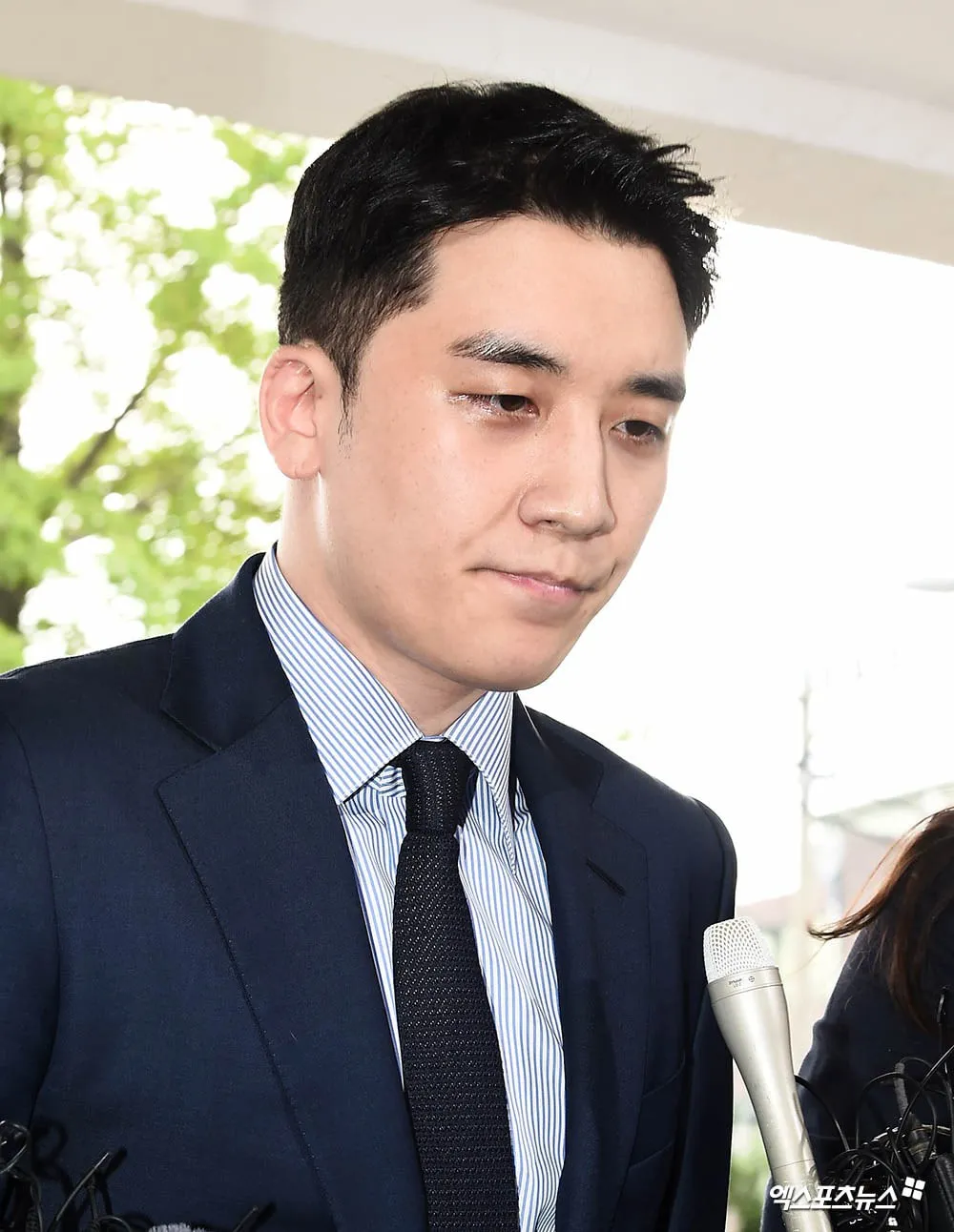 Seungri bị triệu tập thẩm vấn vì tội đánh bạc - Ảnh 5.