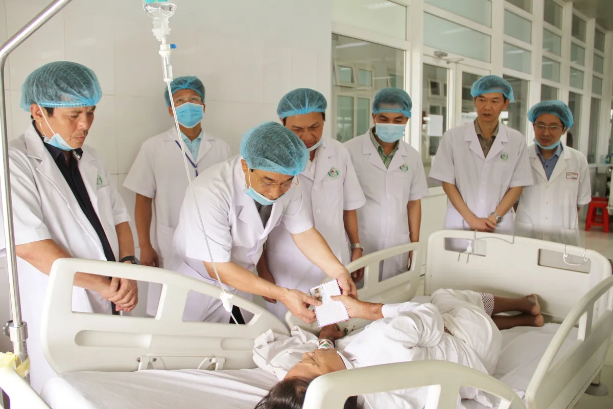 Bộ Y tế: Chỉ được chạy thận nhân tạo khi an toàn người bệnh được đảm bảo - Ảnh 1. Bộ Y tế: Chỉ được chạy thận nhân tạo khi an toàn người bệnh được đảm bảo - Ảnh 1.
