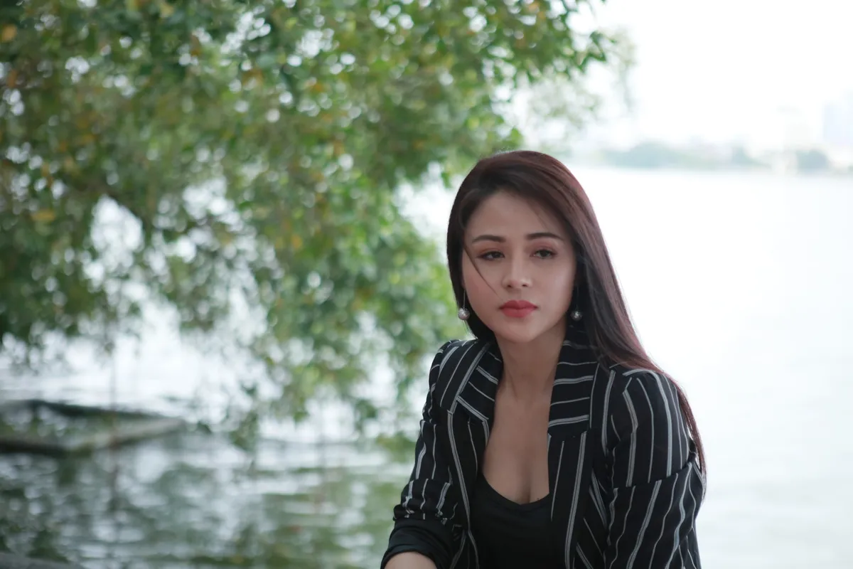 Thu Trang kể về vai diễn mới, &eacute;o le kh&ocirc;ng k&eacute;m C&uacute;c của Những c&ocirc; g&aacute;i trong th&agrave;nh phố - Ảnh 2.