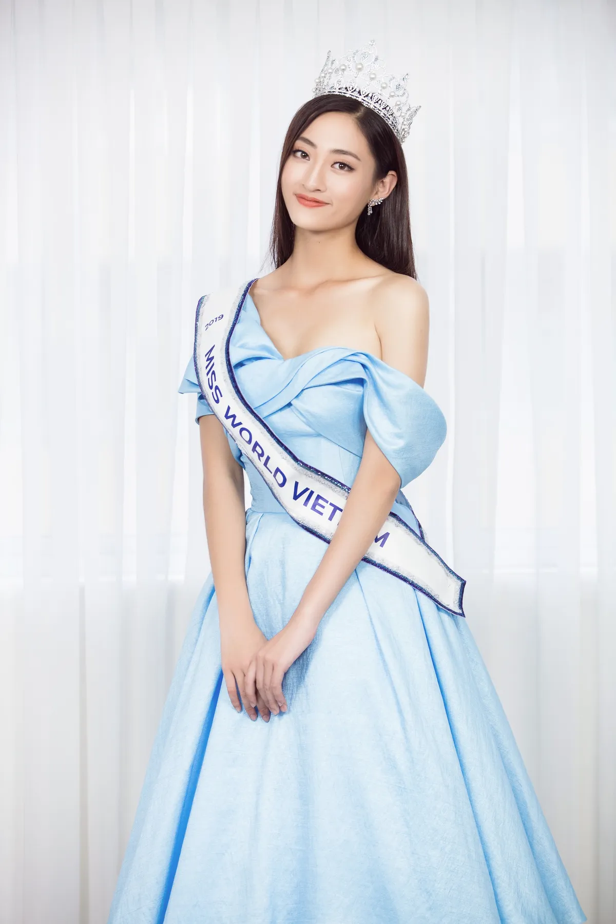 Trang chủ Miss World khen ngợi tân Hoa hậu Lương Thùy Linh của Việt Nam - Ảnh 4.