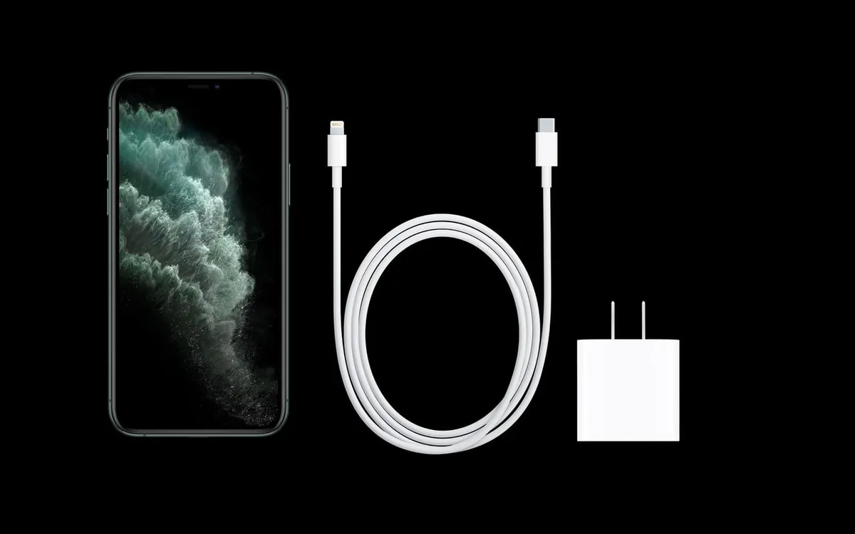 Apple làm 1 điều chưa từng có trên iPhone 11 Pro và iPhone 11 Pro Max - Ảnh 1.