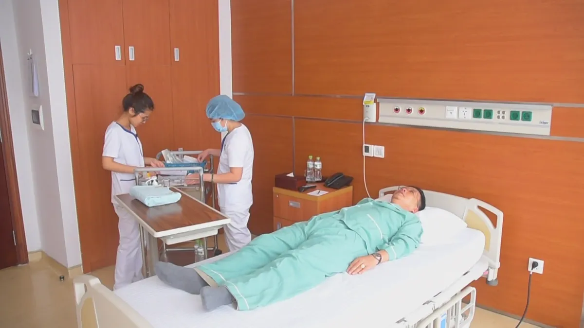Điều trị ung thư tại Việt Nam đang tiệm cận với tiến bộ của thế giới - Ảnh 1. Điều trị ung thư tại Việt Nam đang tiệm cận với tiến bộ của thế giới - Ảnh 1.