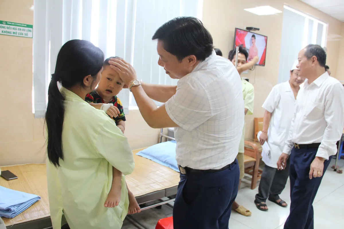 Phú Thọ: 80 trẻ mầm non nhập viện nghi ngộ độc thực phẩm - Ảnh 1. Phú Thọ: 80 trẻ mầm non nhập viện nghi ngộ độc thực phẩm - Ảnh 1.