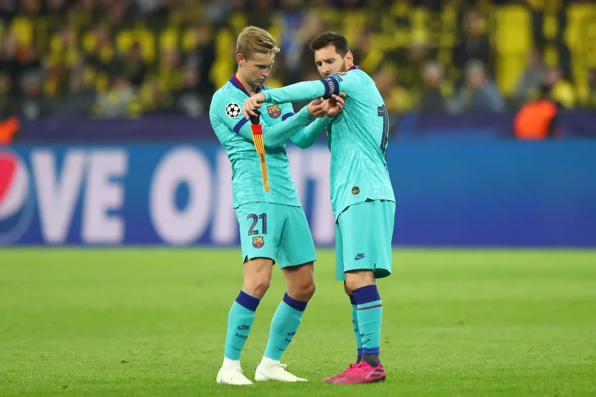 Kết quả Champions League sáng 18/9: Napoli hạ gục Liverpool, Barcelona chia điểm với Dortmund - Ảnh 1. Kết quả Champions League sáng 18/9: Napoli hạ gục Liverpool, Barcelona chia điểm với Dortmund - Ảnh 1.