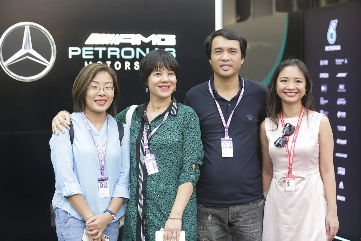 Sức nóng Singapore GP qua cảm nhận của phóng viên VTV - Ảnh 3. Sức nóng Singapore GP qua cảm nhận của phóng viên VTV - Ảnh 3.