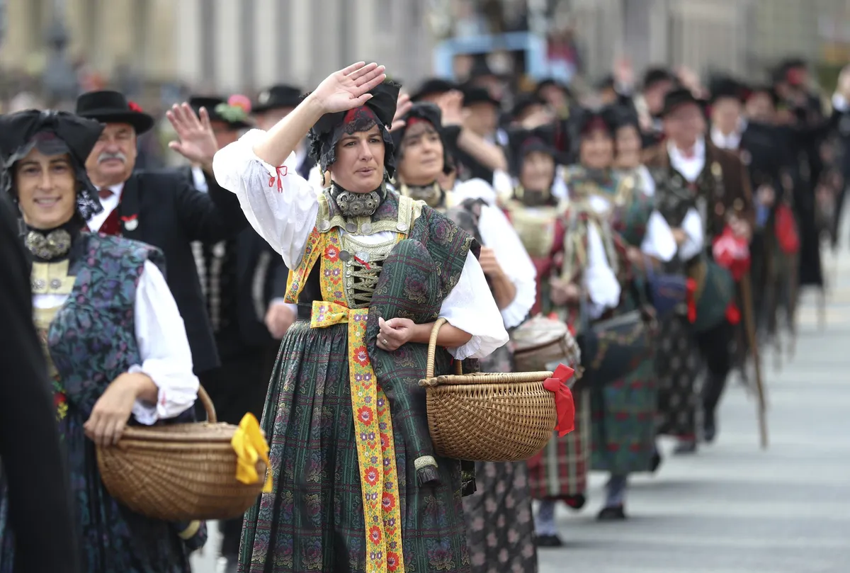 Tưng bừng lễ hội bia Oktoberfest 2019 - Ảnh 3.