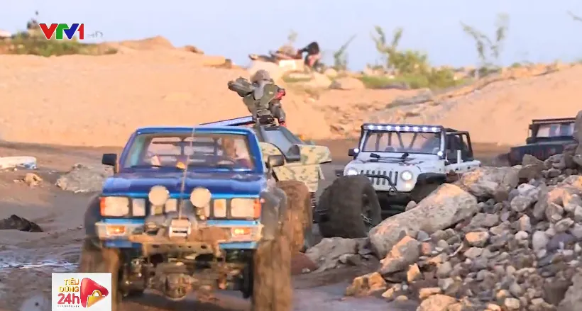 Độc đáo thú chơi xe mô hình off-road - Ảnh 1. Độc đáo thú chơi xe mô hình off-road - Ảnh 1.