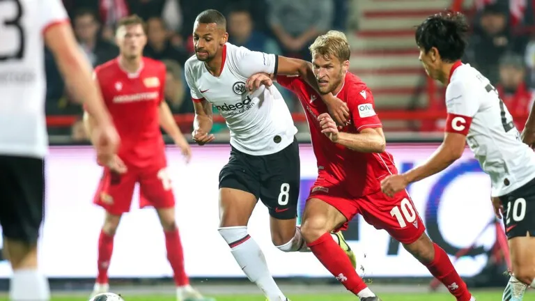 Lịch thi đấu, BXH vòng 6 Bundesliga: Leipzig - Schalke 04, Paderborn - Bayern Munich, Dortmund – Werder Bremen - Ảnh 3. Lịch thi đấu, BXH vòng 6 Bundesliga: Leipzig - Schalke 04, Paderborn - Bayern Munich, Dortmund – Werder Bremen - Ảnh 3.
