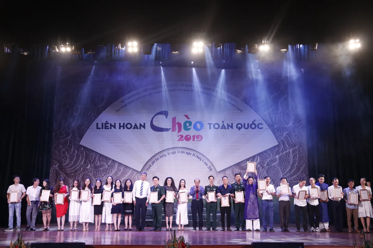 Liên hoan Chèo toàn quốc 2019: Khép lại một mùa hội Chèo thành công - Ảnh 11.